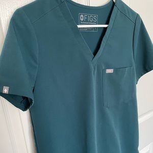 Small Figs Catarina scrub top